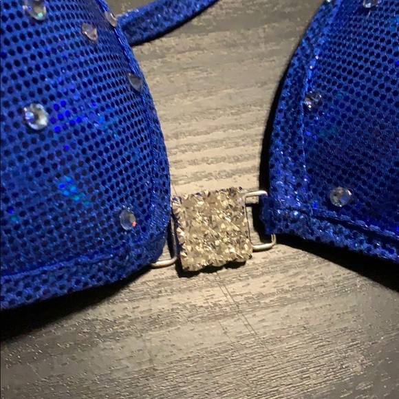 Bikini Competition Suit - Picture 4 of 5